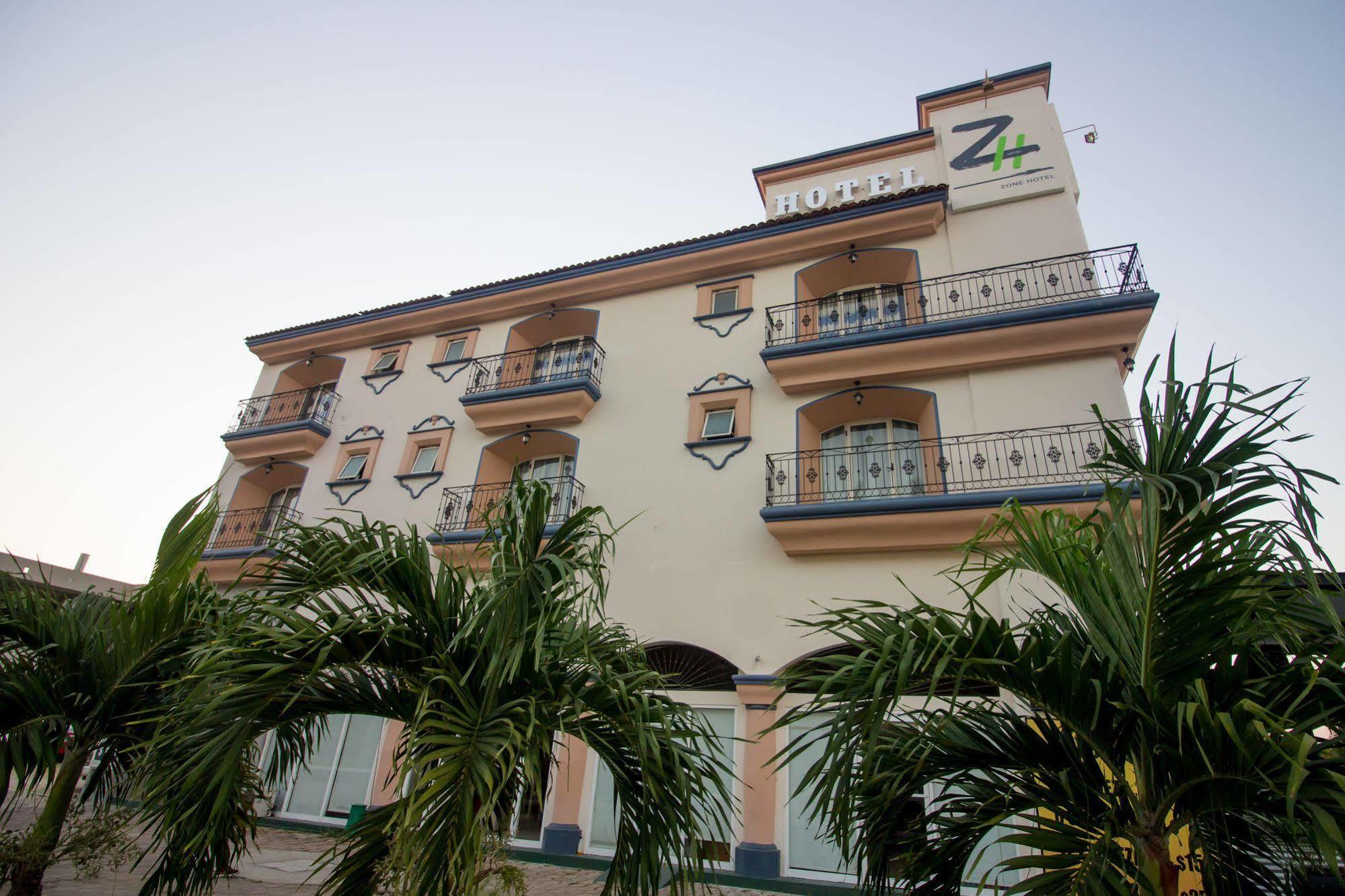 Zone H Fun Included Hotel Huatulco Exterior photo